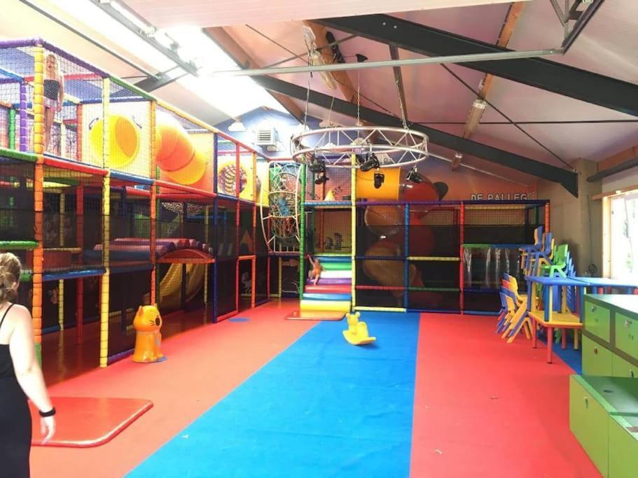 Camping De Pallegarste Chalet 119 Marienberg Ngoại thất bức ảnh